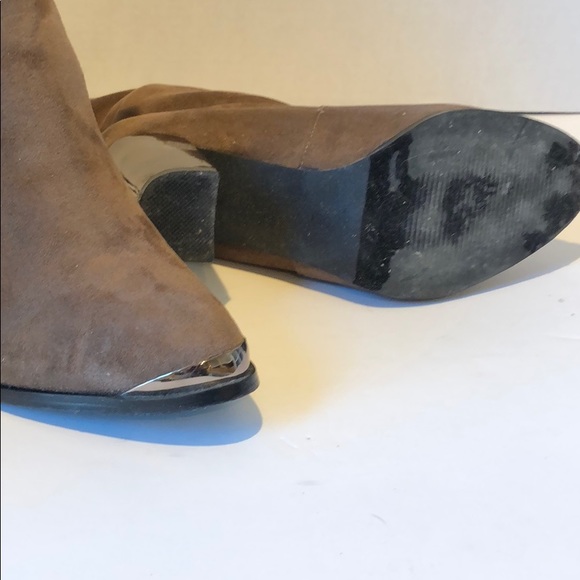 Catherine Malandrino bronze & brown tie up booties - Picture 5 of 5